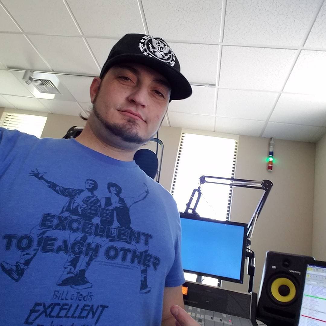 Kronik on Rock 104.5 KDOT afternoon show with Slayer ticket giveaway
