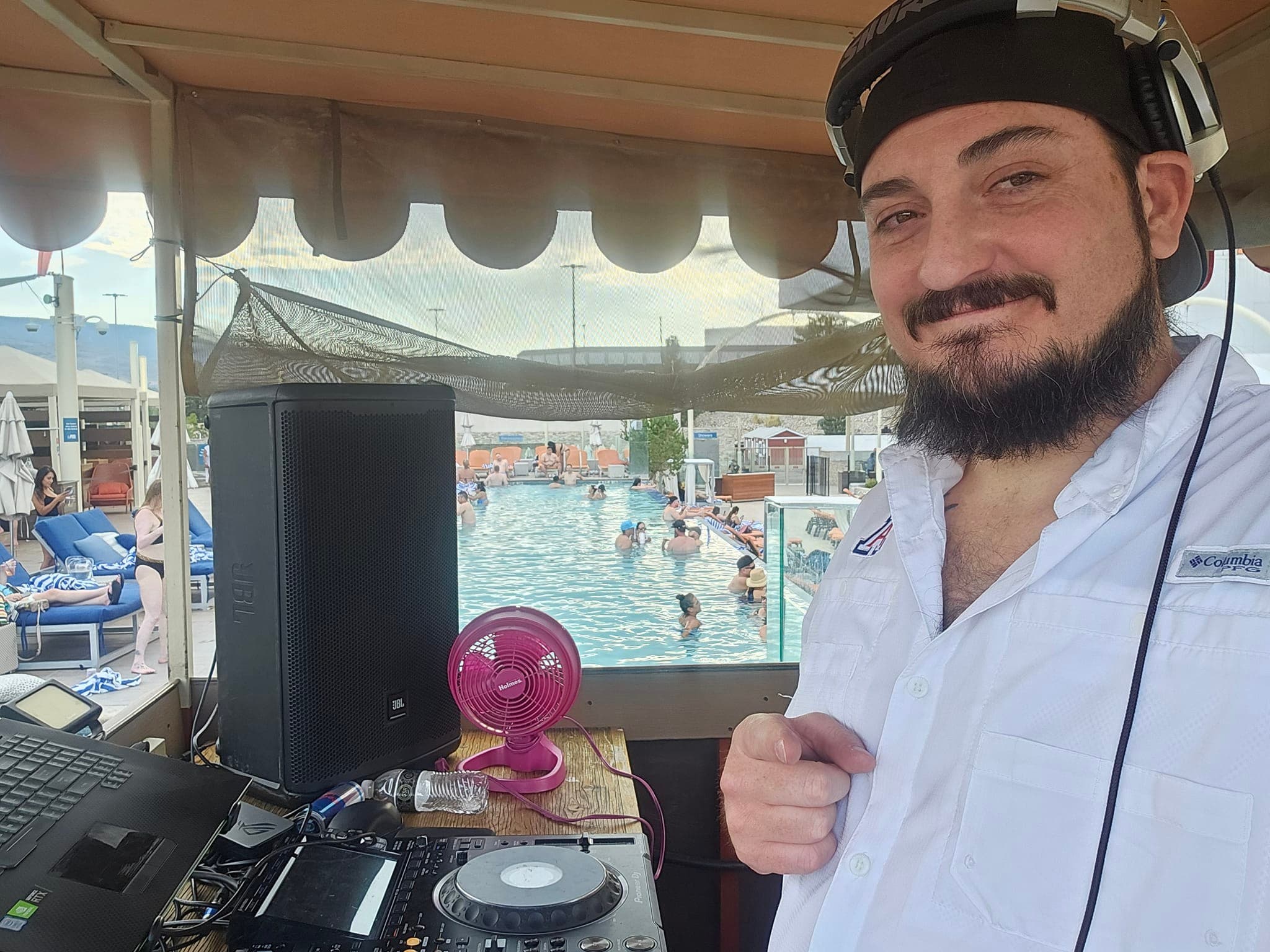 Promotional post for DJ set at Grand Sierra Resort Pool Club and karaoke at El Jefe's
